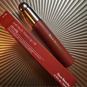 Rare Beauty Soft Pinch Tinted Lip Oil - Honesty - New in box